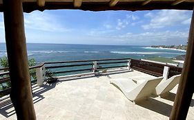 The Hidden Escapes- Stunning 2 Bedroom Villa Directly On Bingin Beach With Ocean & Sunset View